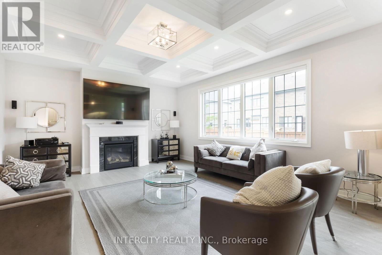 61 DEGREY DRIVE Image 24