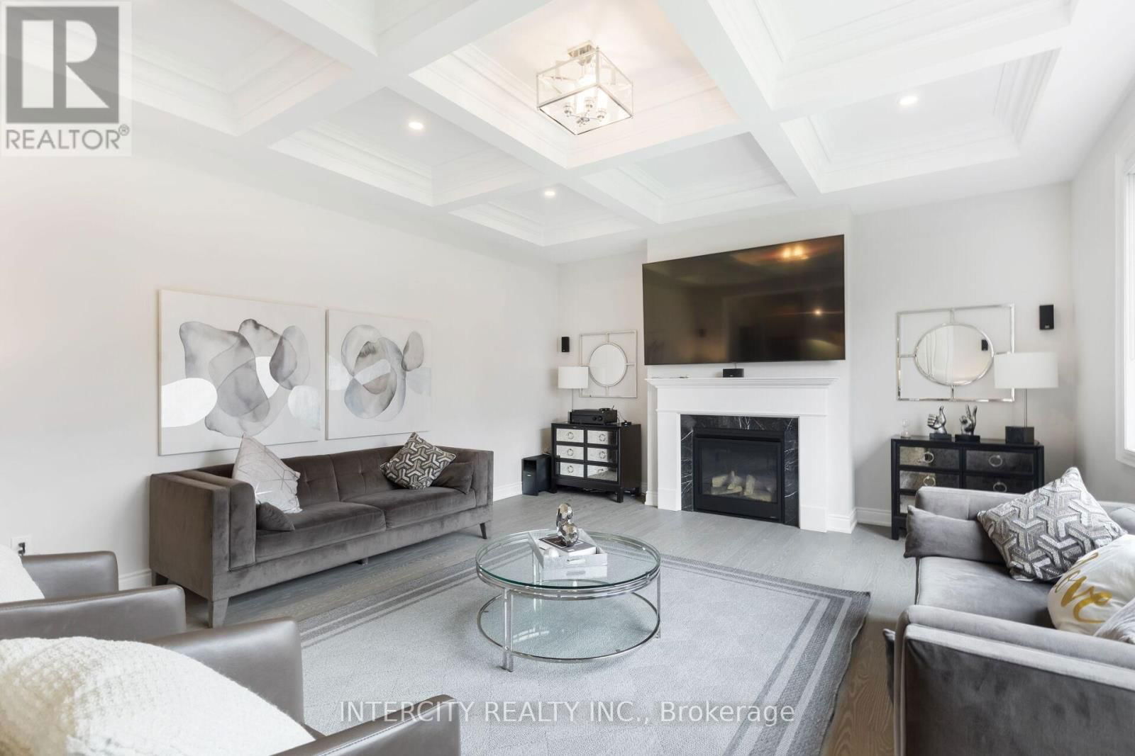 61 DEGREY DRIVE Image 25
