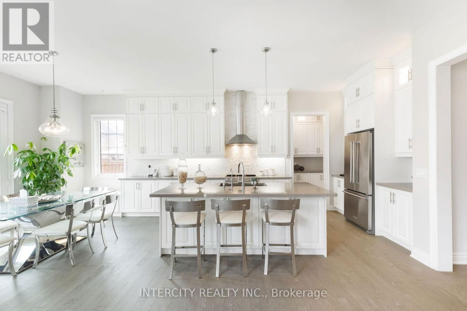 61 DEGREY DRIVE Image 29
