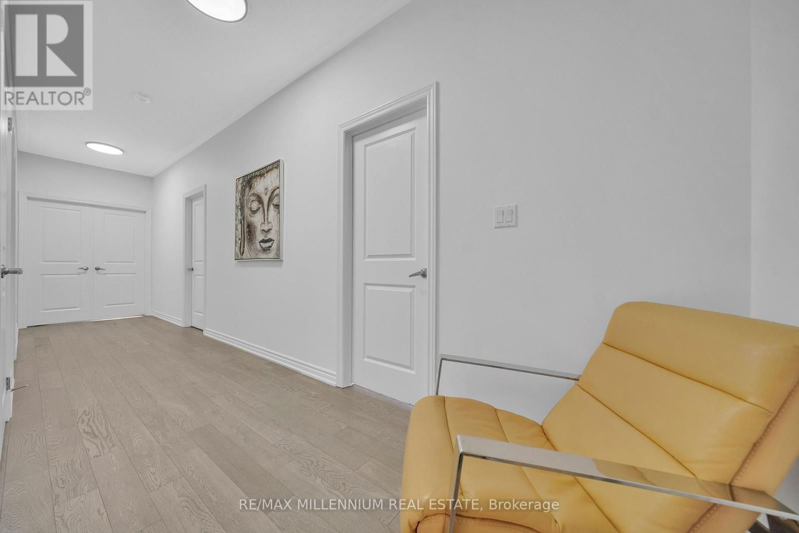 18 IDA TERRACE Image 42