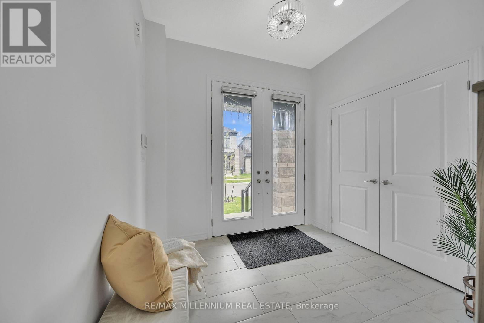 18 IDA TERRACE Image 7