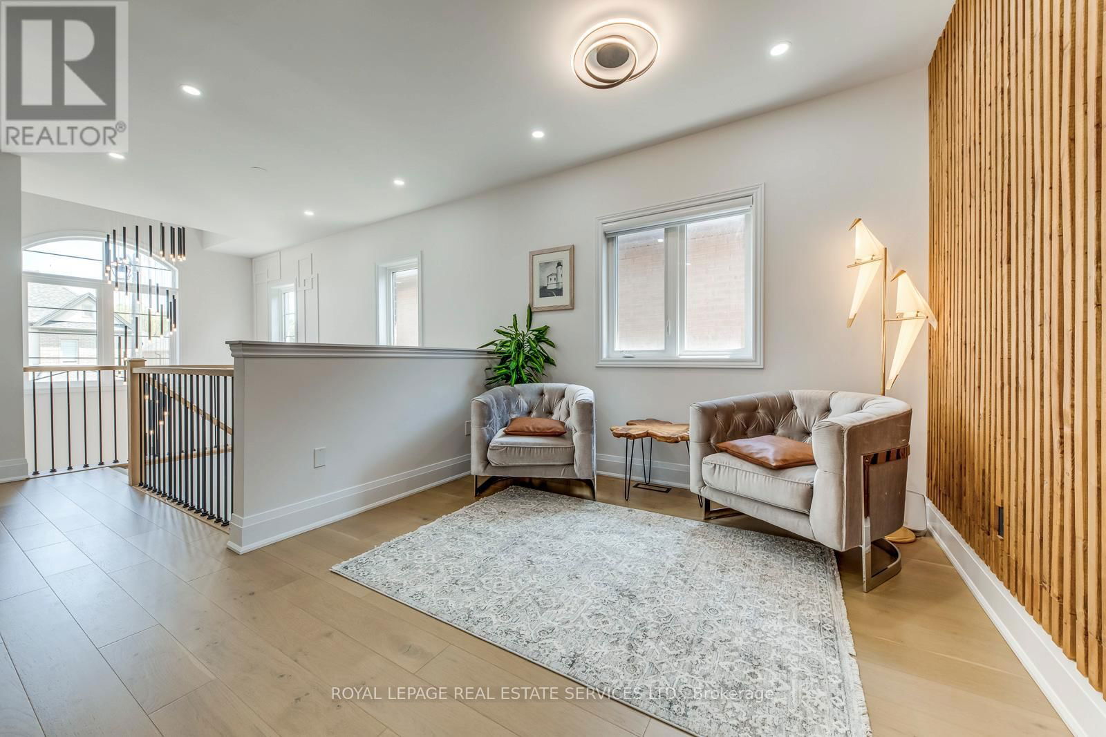3450 POST ROAD Image 23