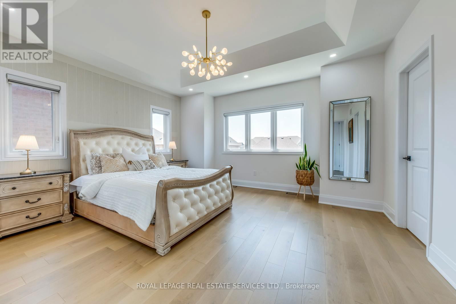 3450 POST ROAD Image 24