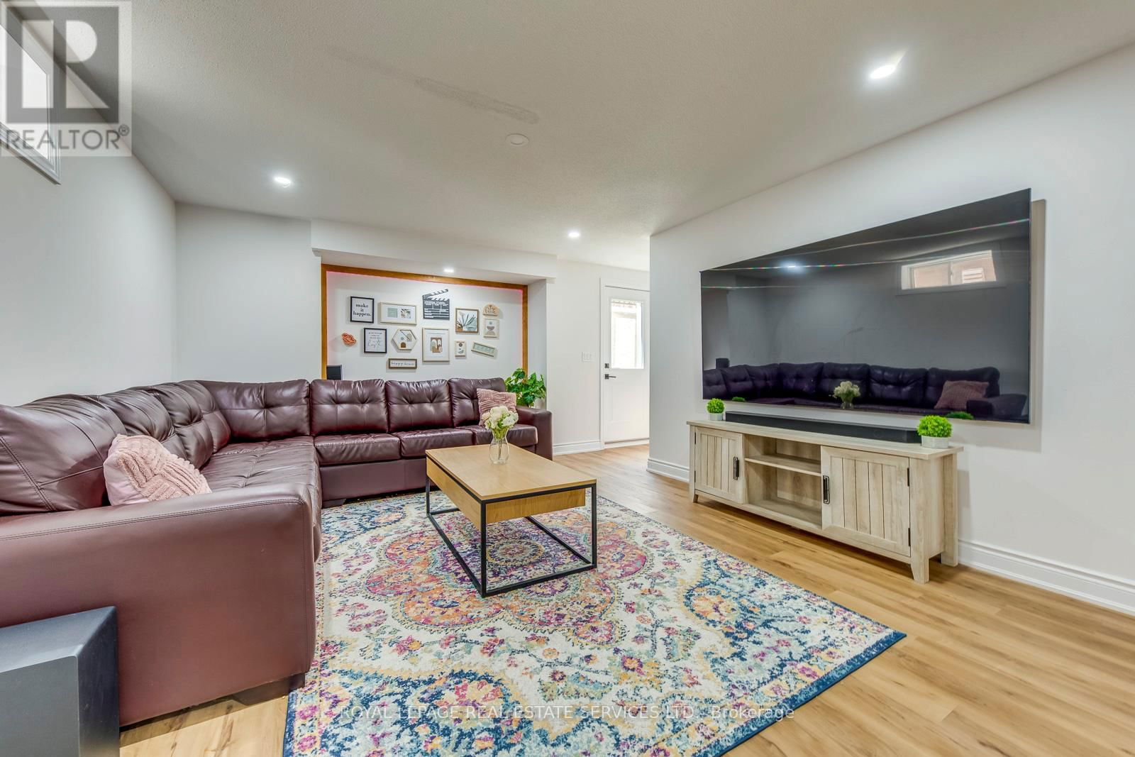 3450 POST ROAD Image 40