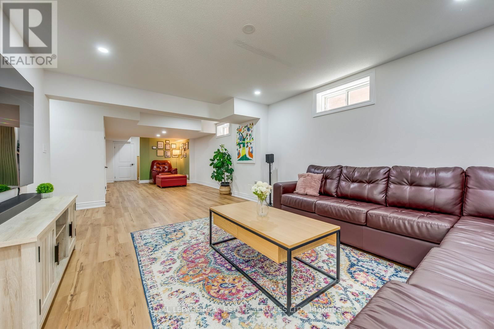 3450 POST ROAD Image 41