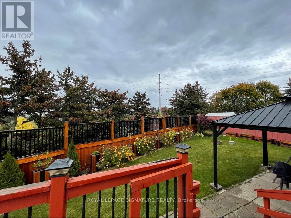 51 FARTHINGALE CRESCENT Image 15