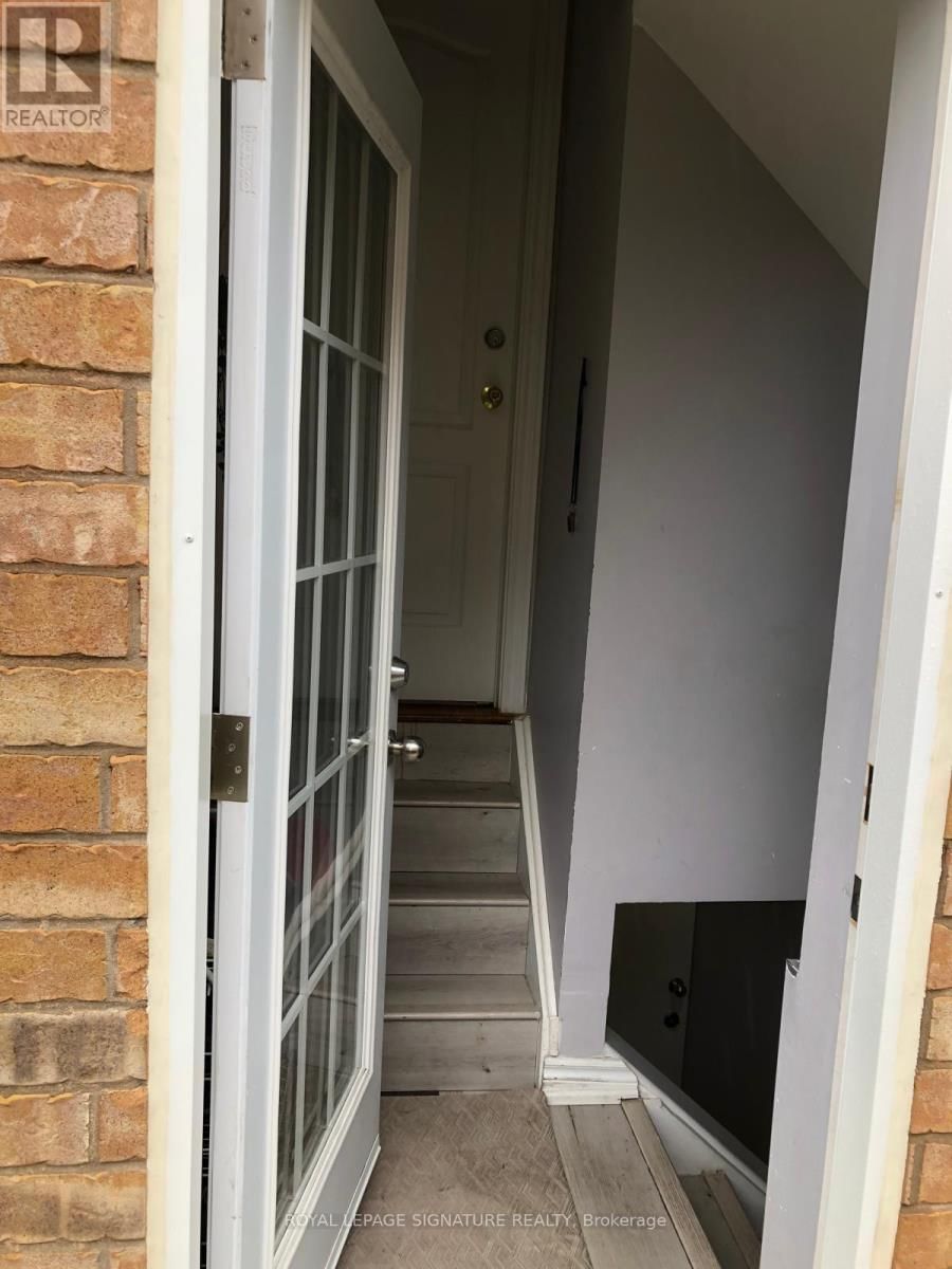 51 FARTHINGALE CRESCENT Image 3