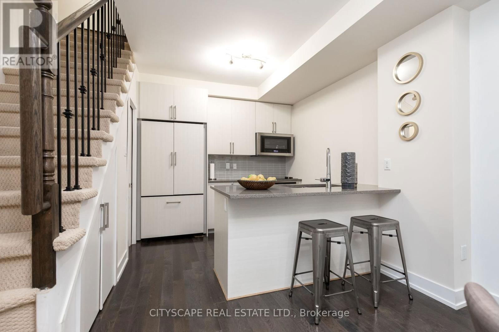 50 - 220 BRANDON AVENUE Image 6