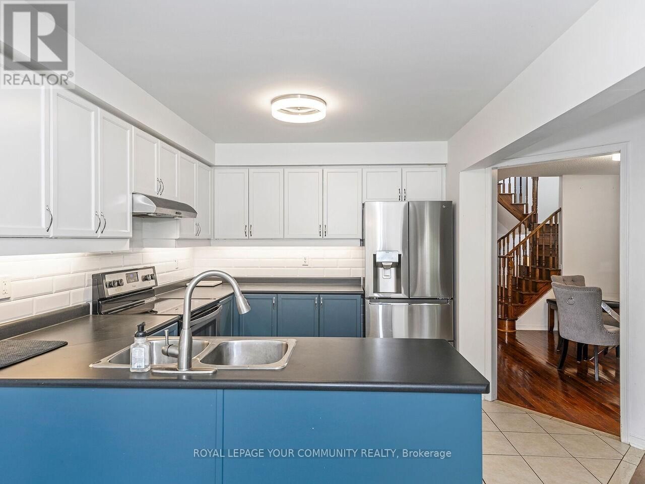 55 TRUMPET VALLEY BOULEVARD Image 11