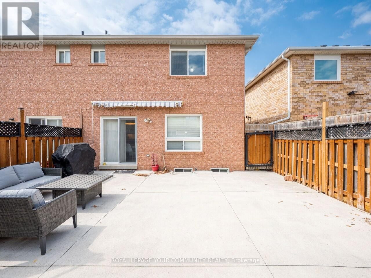 55 TRUMPET VALLEY BOULEVARD Image 31