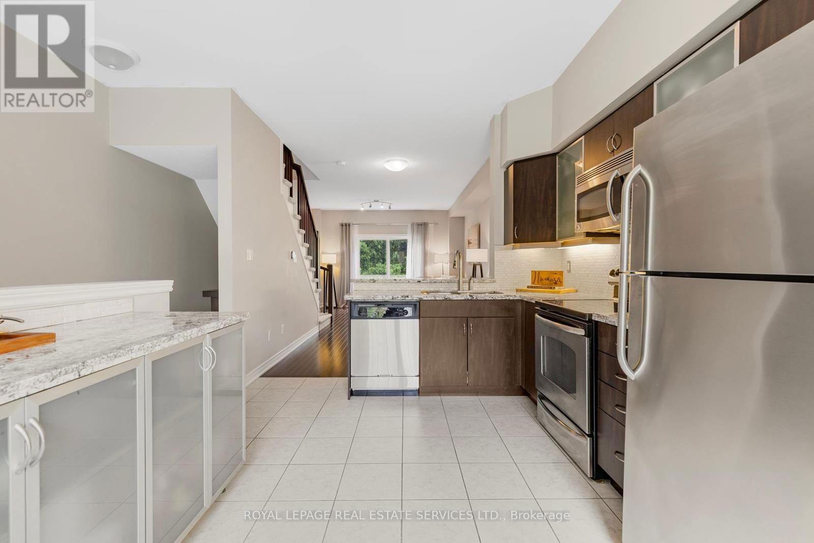 4280 INGRAM COMMON Image 6