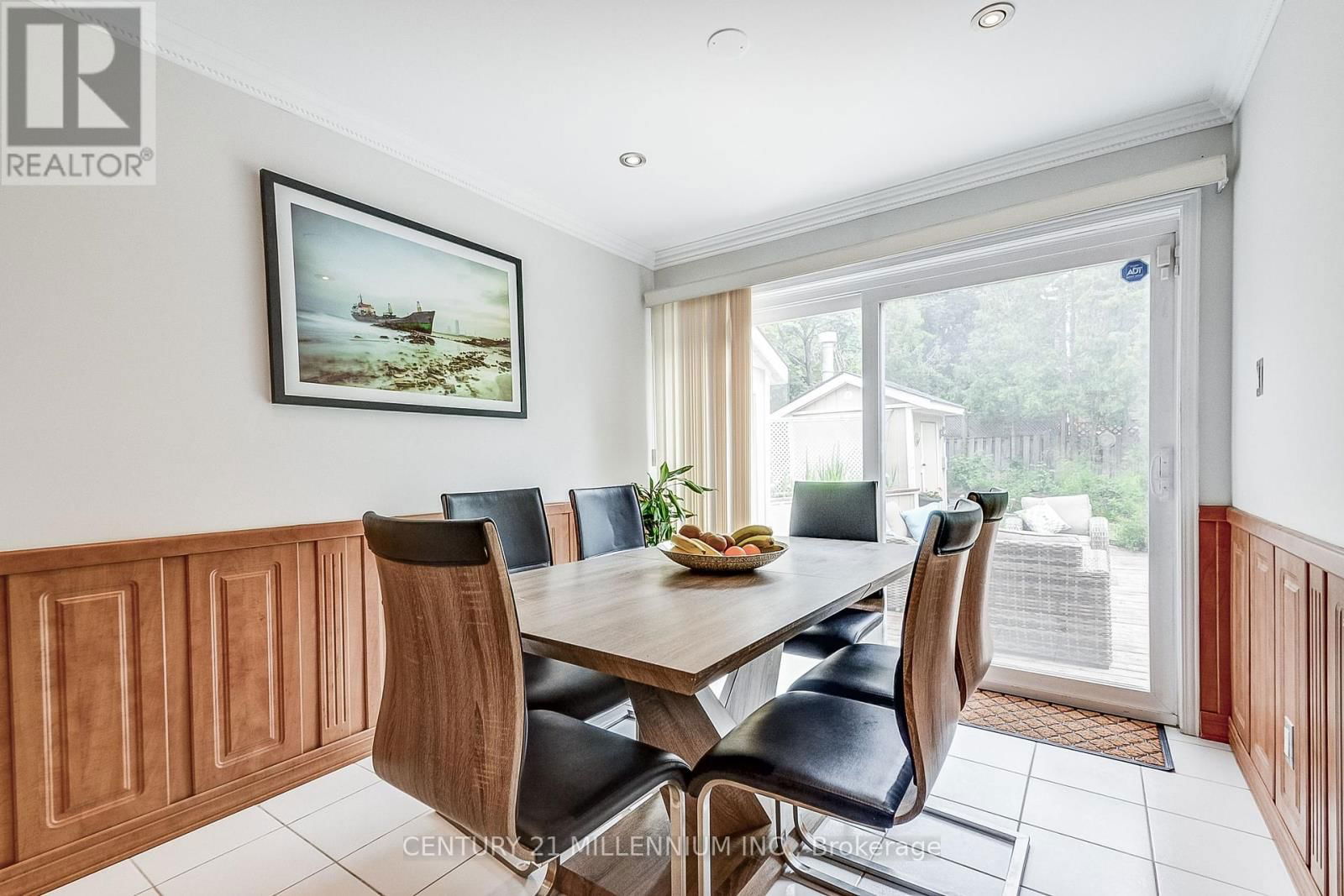 8 NEWPORT STREET Image 15