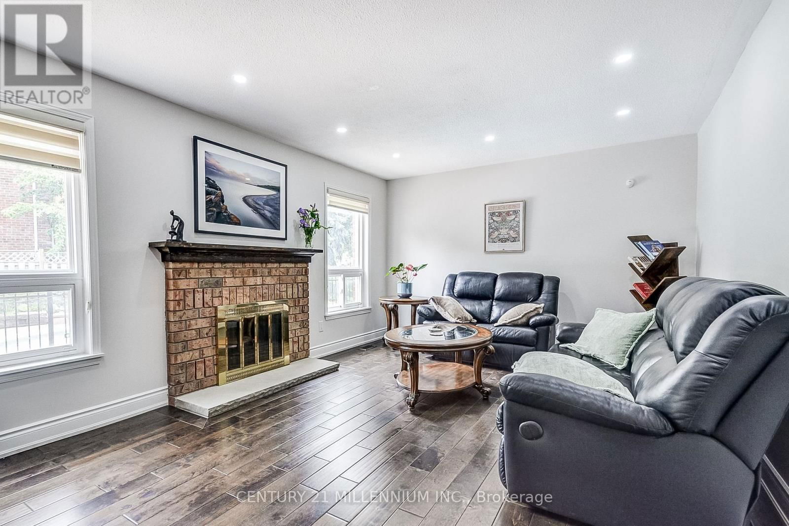 8 NEWPORT STREET Image 9