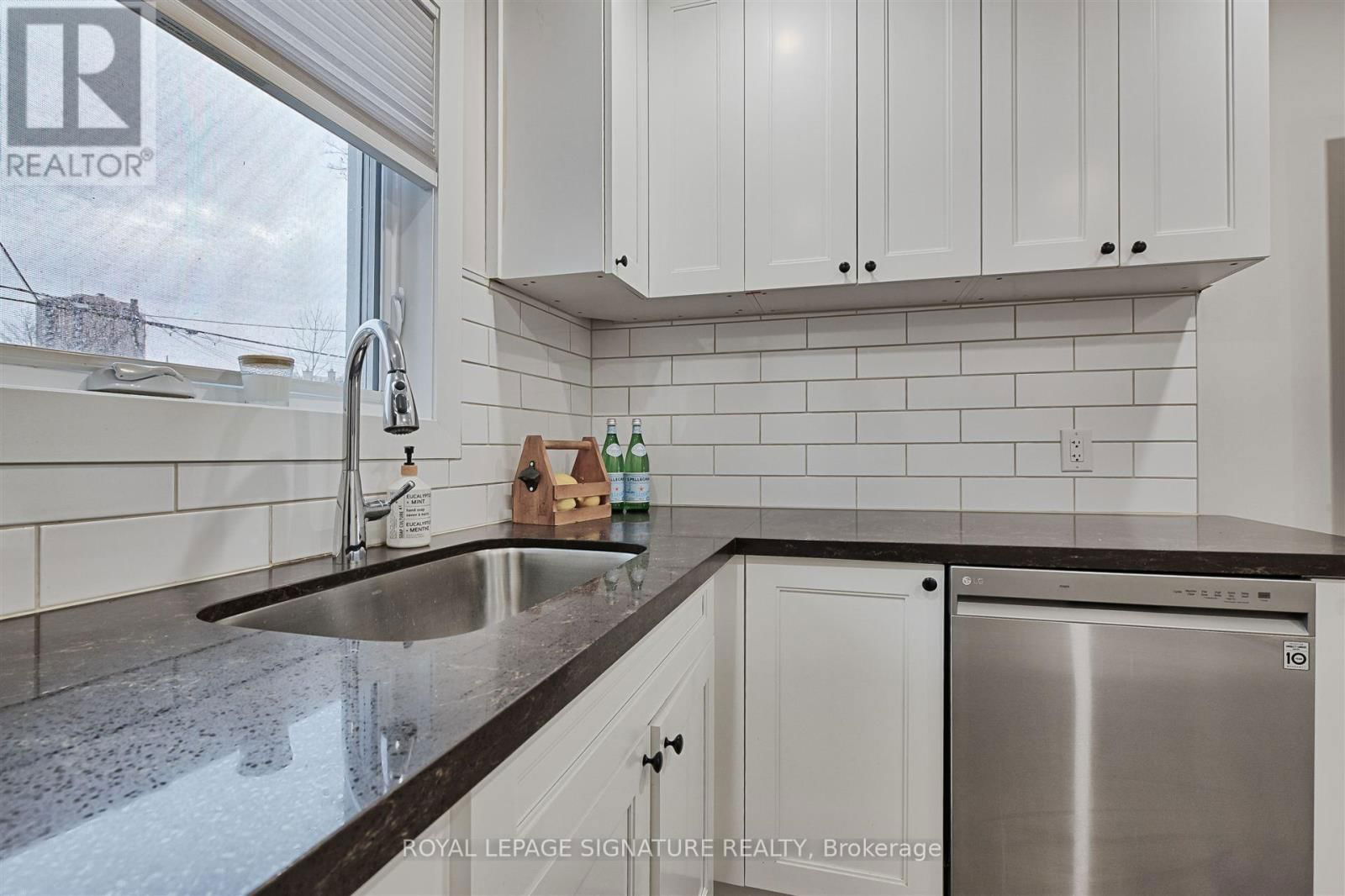 58 LIVINGSTONE AVENUE Image 14