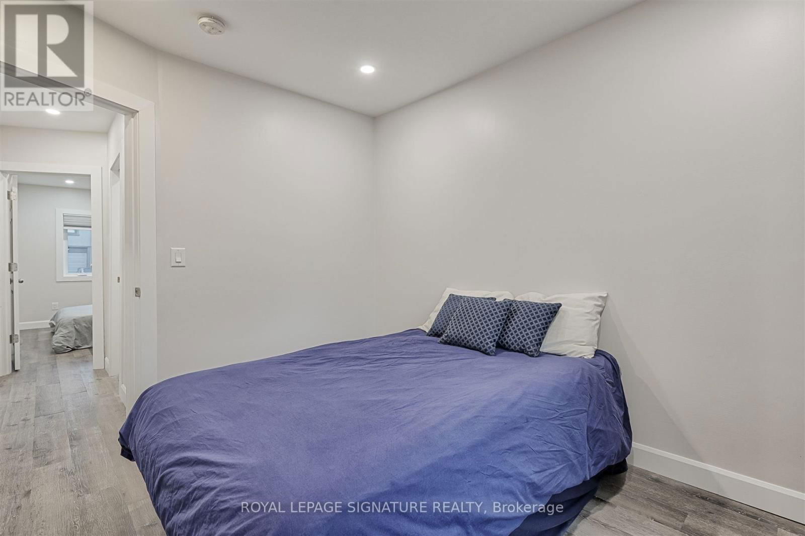 58 LIVINGSTONE AVENUE Image 18