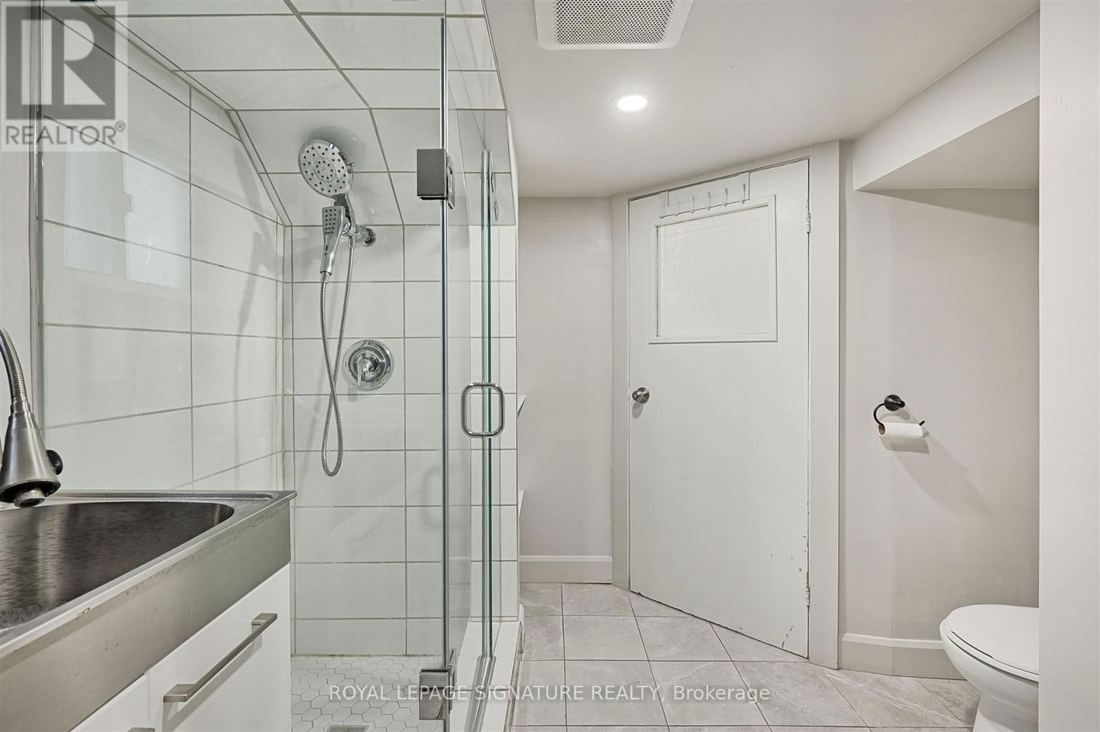 58 LIVINGSTONE AVENUE Image 24
