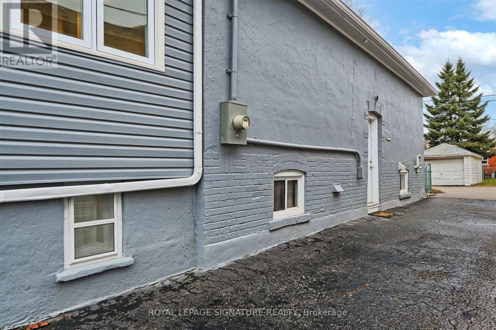 58 LIVINGSTONE AVENUE Image 3