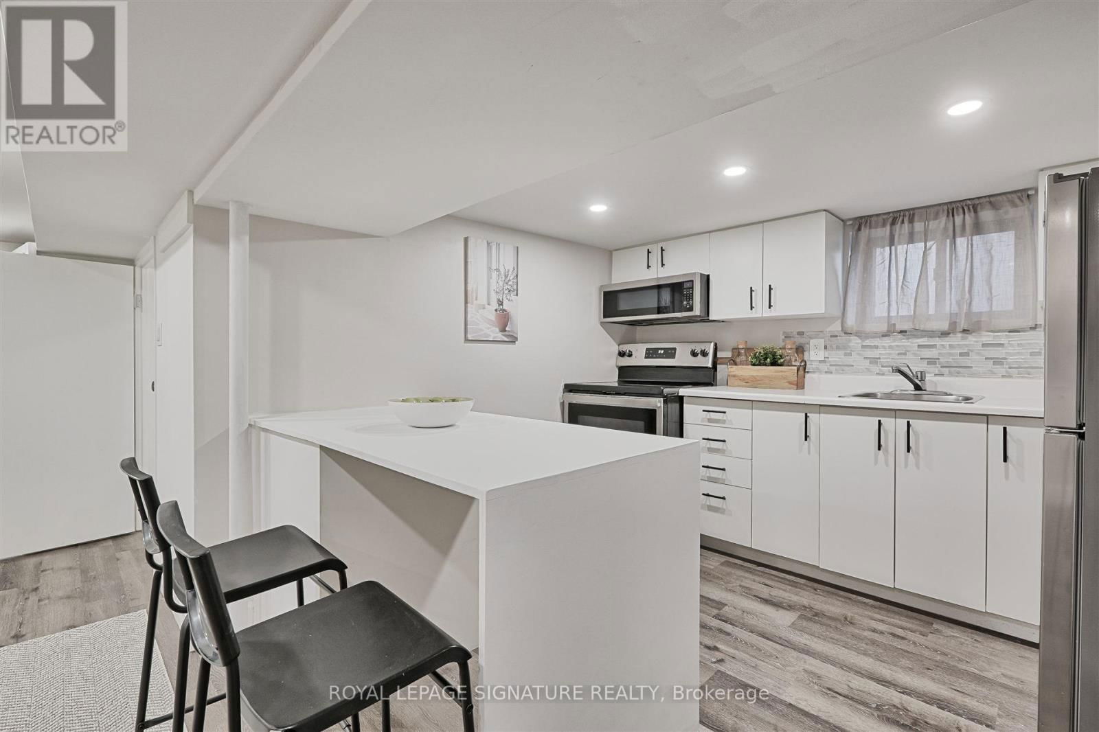 58 LIVINGSTONE AVENUE Image 30