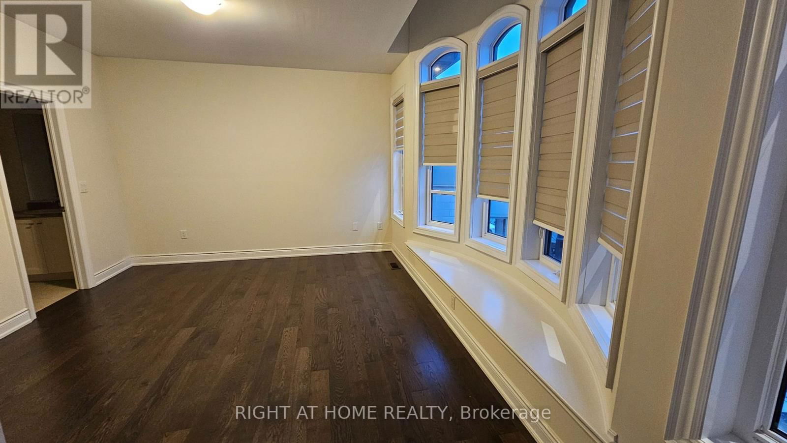 3175 DANIEL WAY Image 14