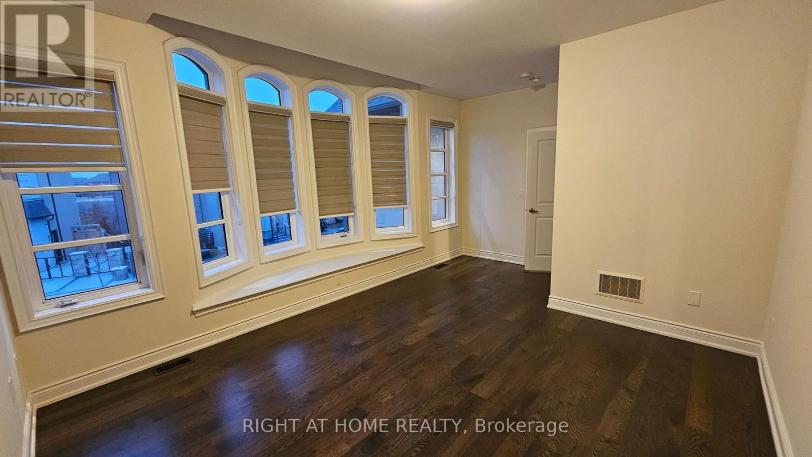 3175 DANIEL WAY Image 15