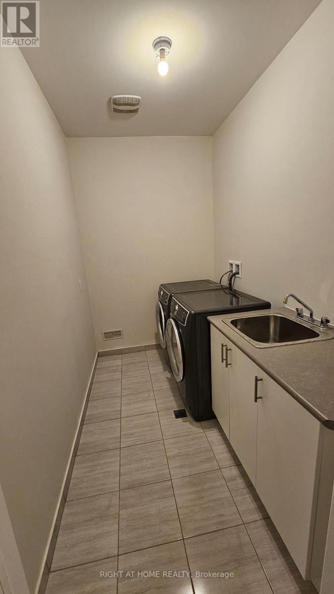 3175 DANIEL WAY Image 20