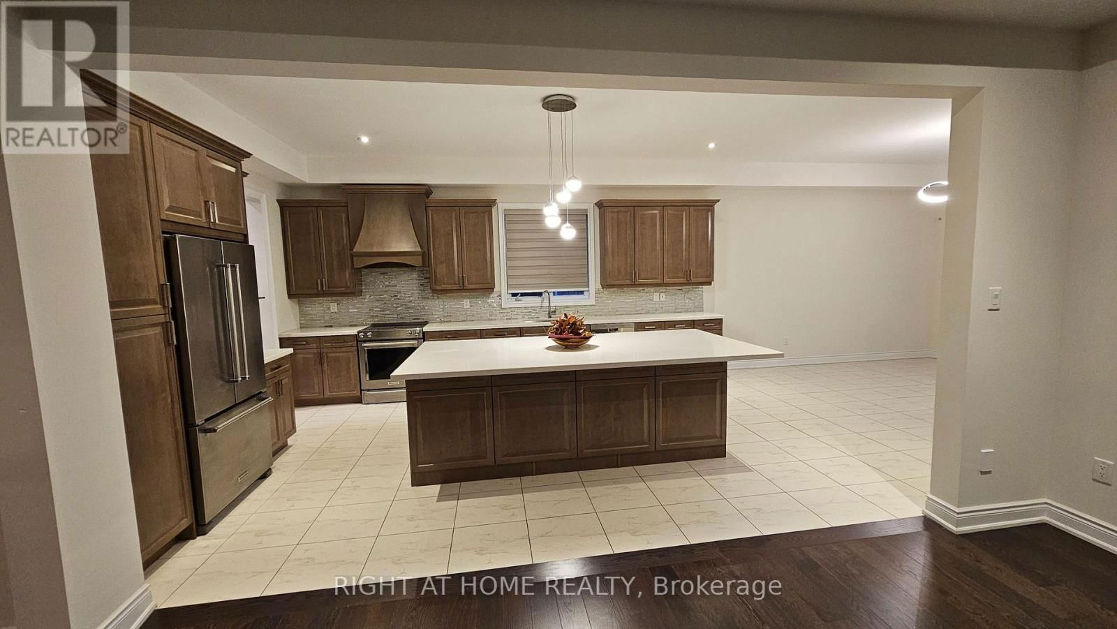 3175 DANIEL WAY Image 3