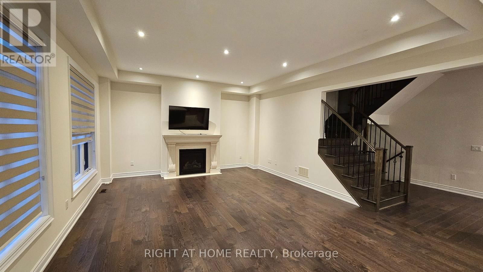 3175 DANIEL WAY Image 7
