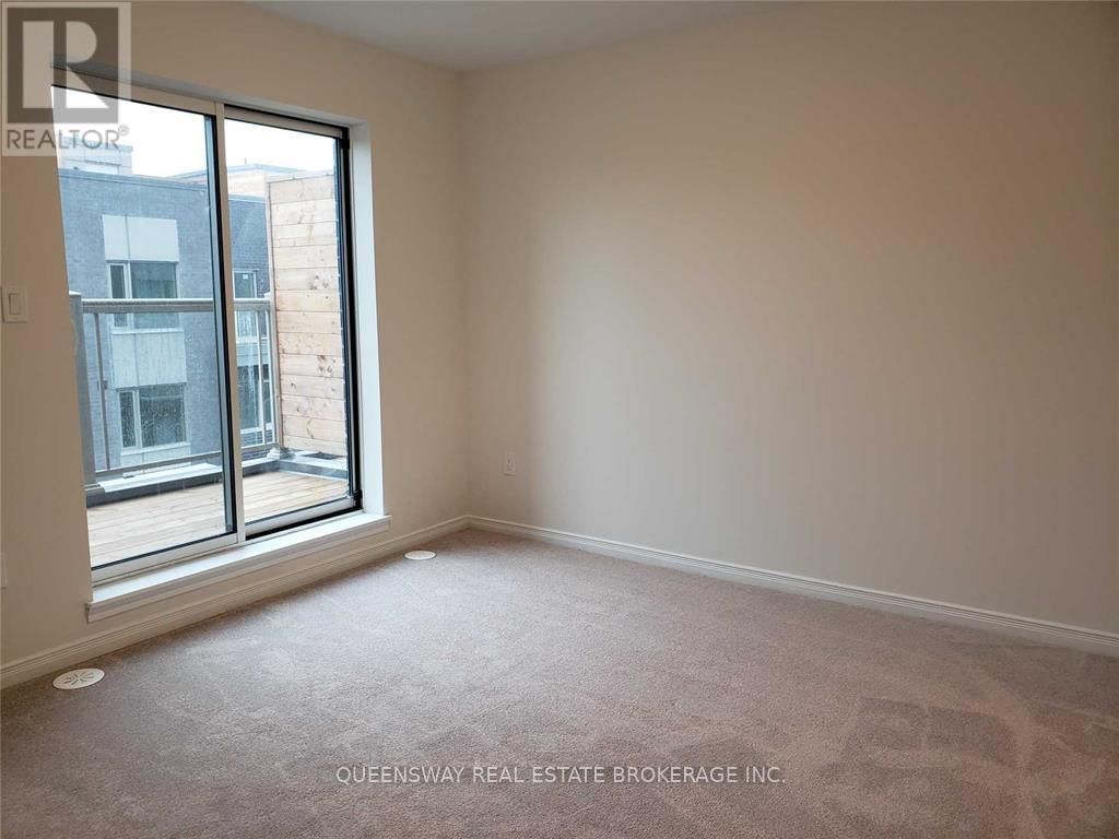 30 - 22 APPLEWOOD LANE Image 10
