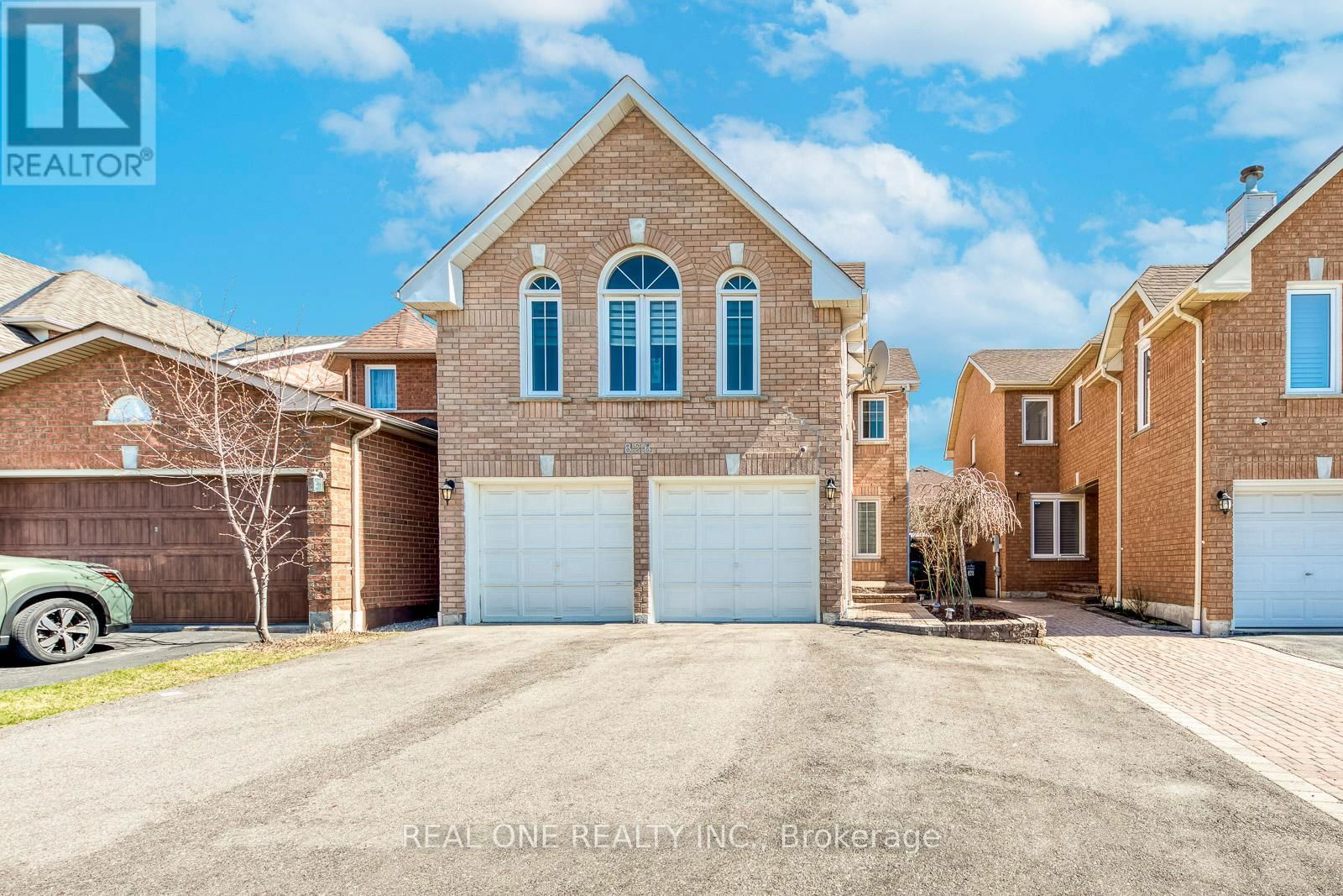 826 WINTERTON WAY Image 1