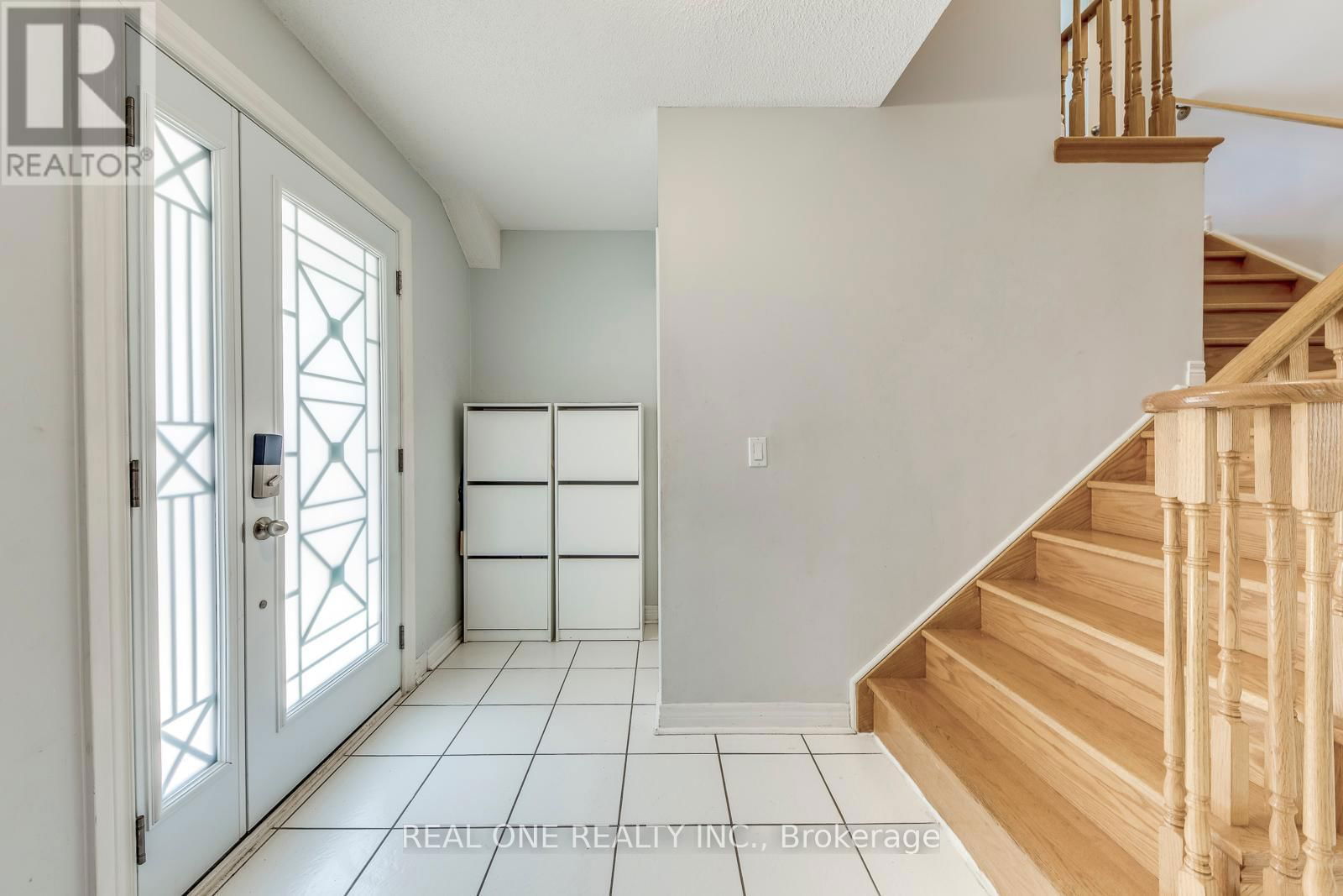 826 WINTERTON WAY Image 4