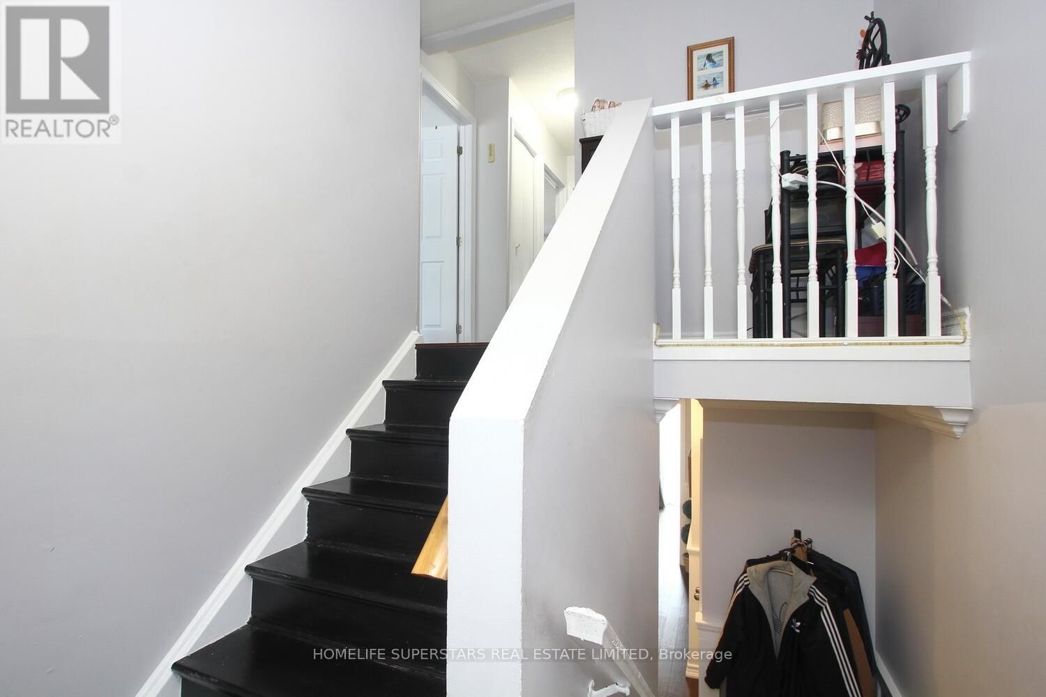 76 MORLEY CRESCENT Image 37