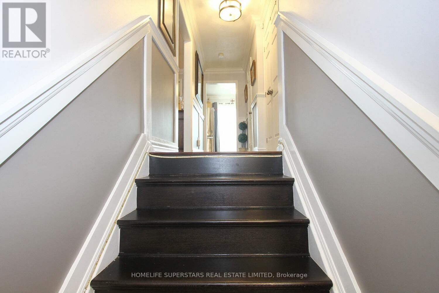 76 MORLEY CRESCENT Image 4