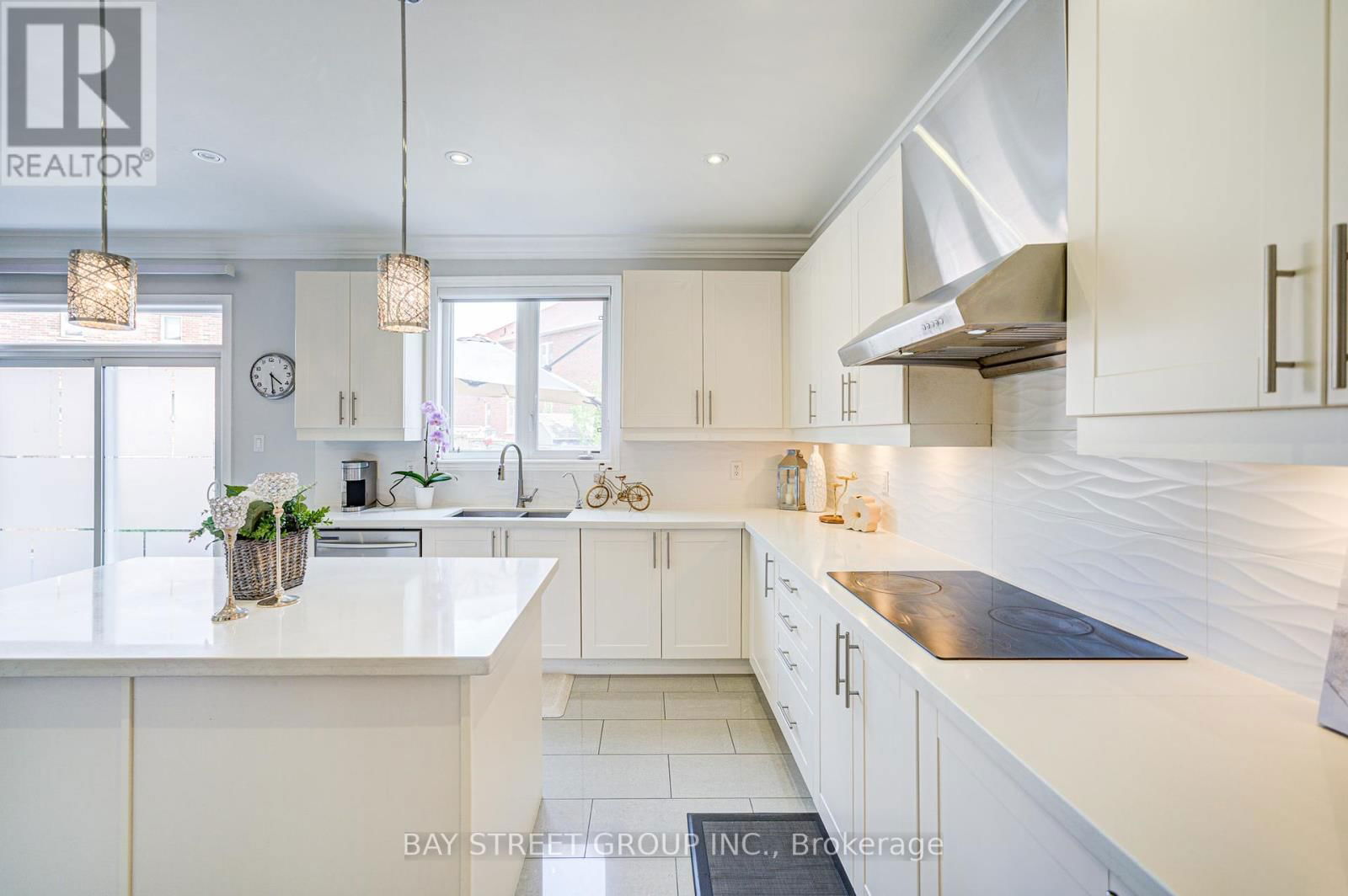 982 BRISTOL ROAD WEST Image 25