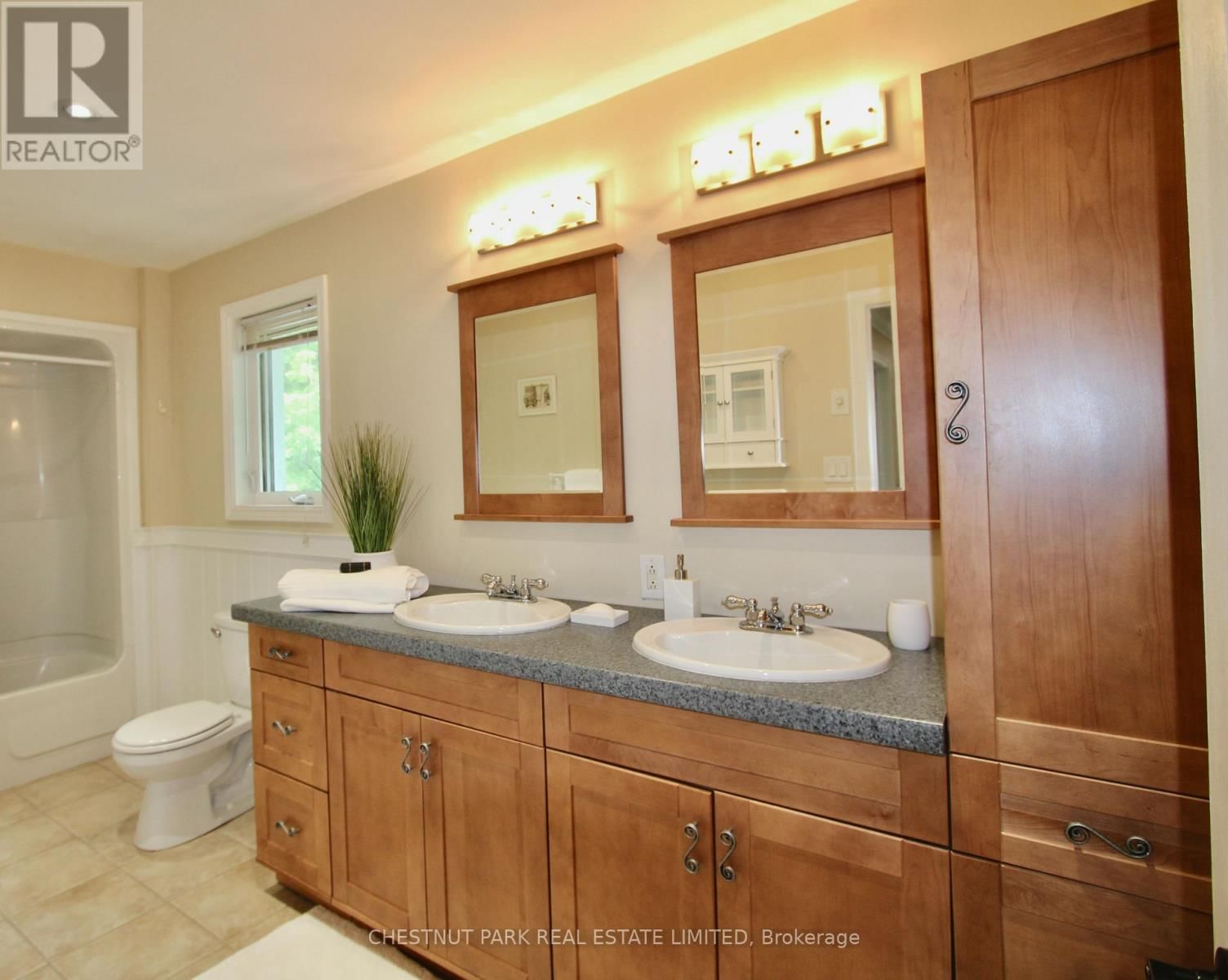 21 SOUTHRIDGE TRAIL Image 32