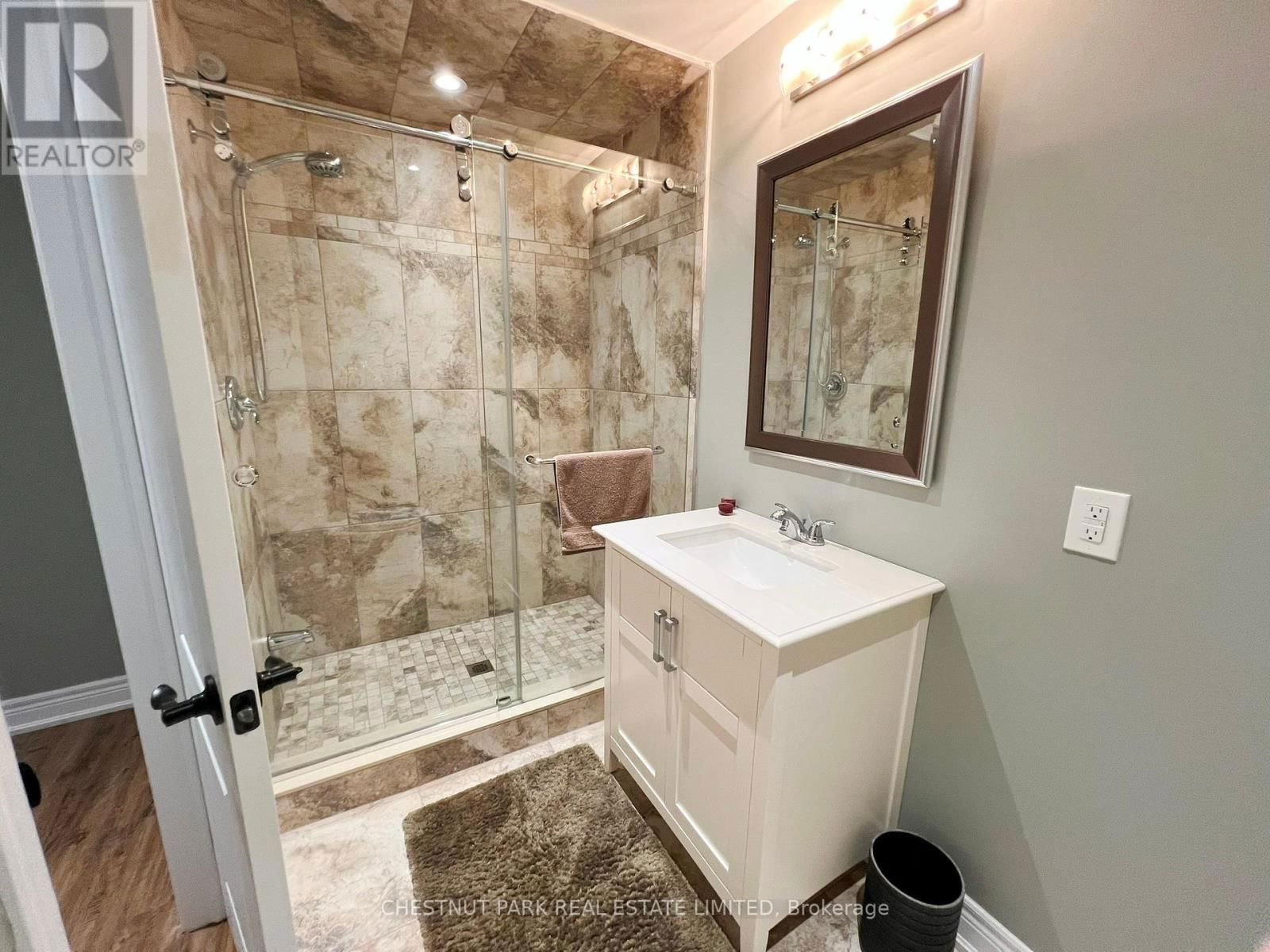21 SOUTHRIDGE TRAIL Image 39