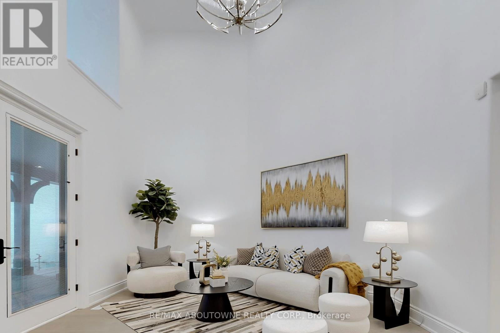116 PARKWOOD COURT Image 10