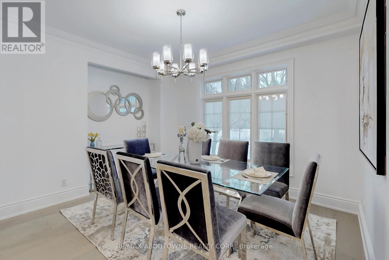 116 PARKWOOD COURT Image 11
