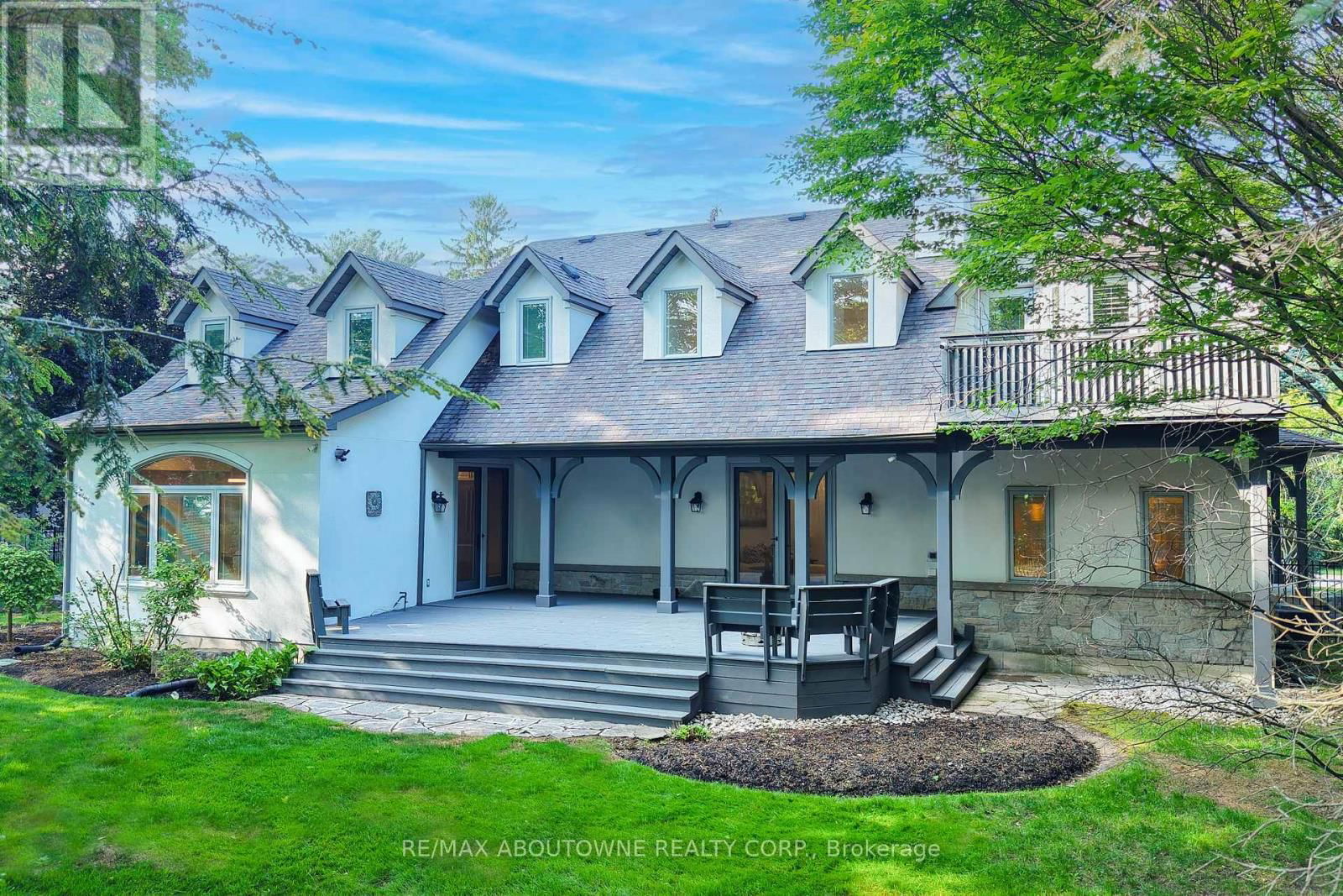 116 PARKWOOD COURT Image 40