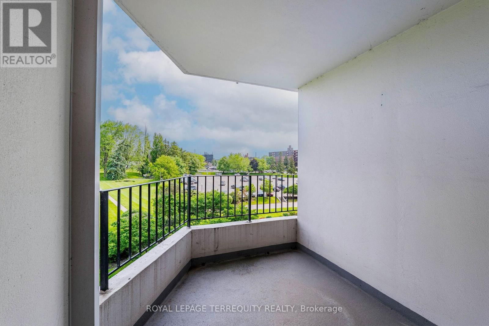 402 - 1333 BLOOR STREET Image 24