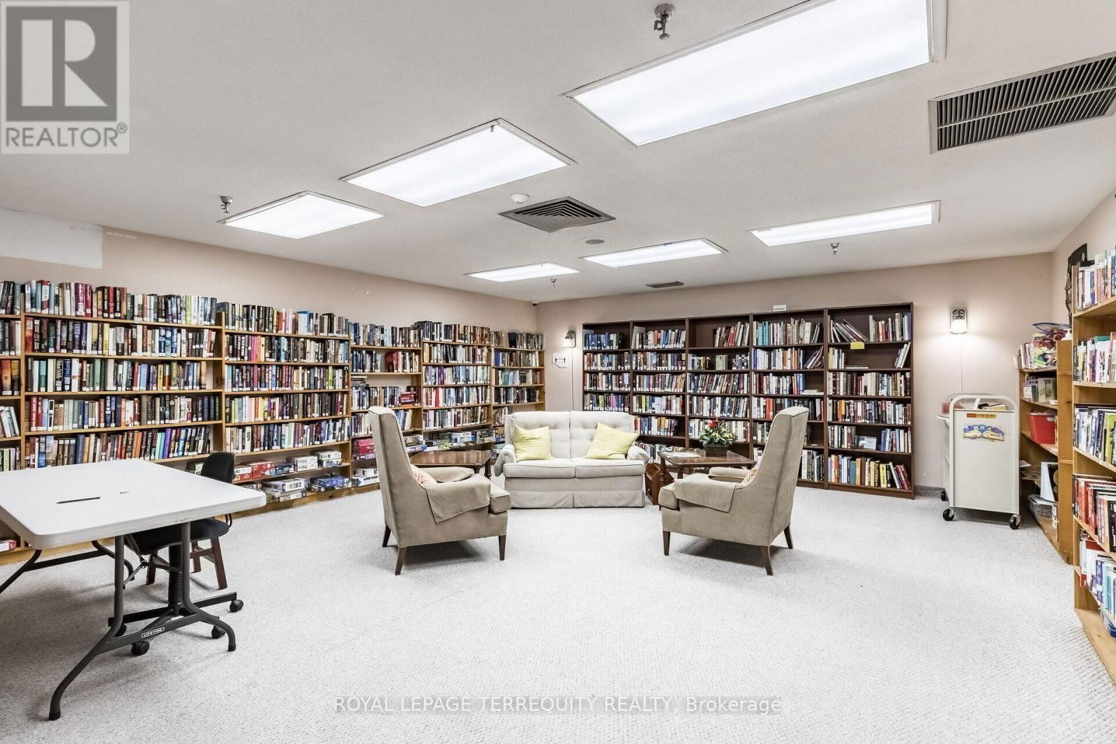 402 - 1333 BLOOR STREET Image 32