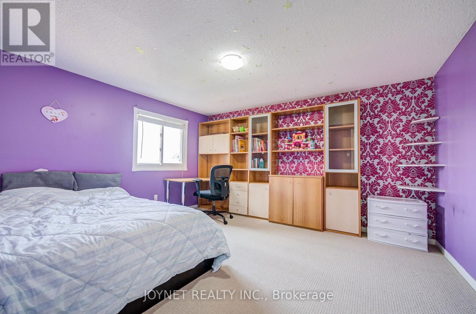 3218 VALCOURT CRESCENT Image 21