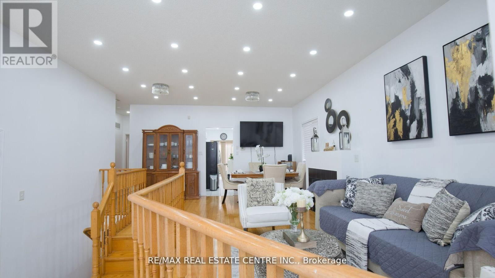 32 PAPPAIN CRESCENT Image 12