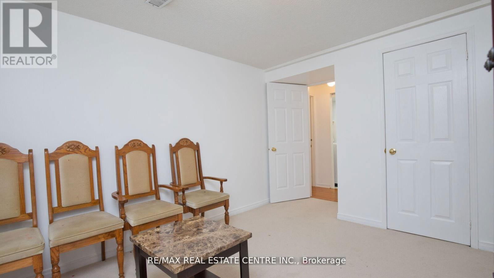 32 PAPPAIN CRESCENT Image 37