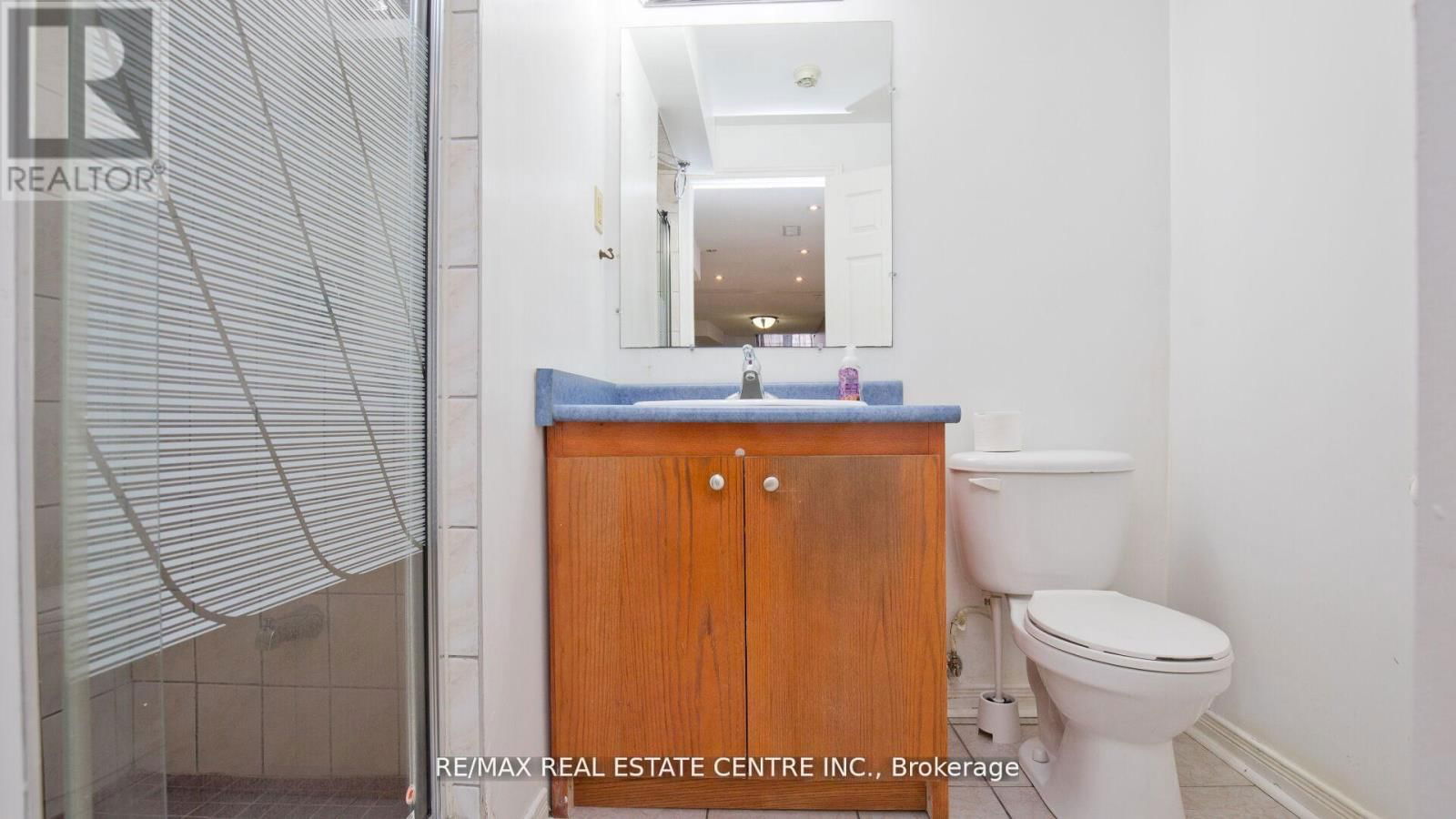 32 PAPPAIN CRESCENT Image 38