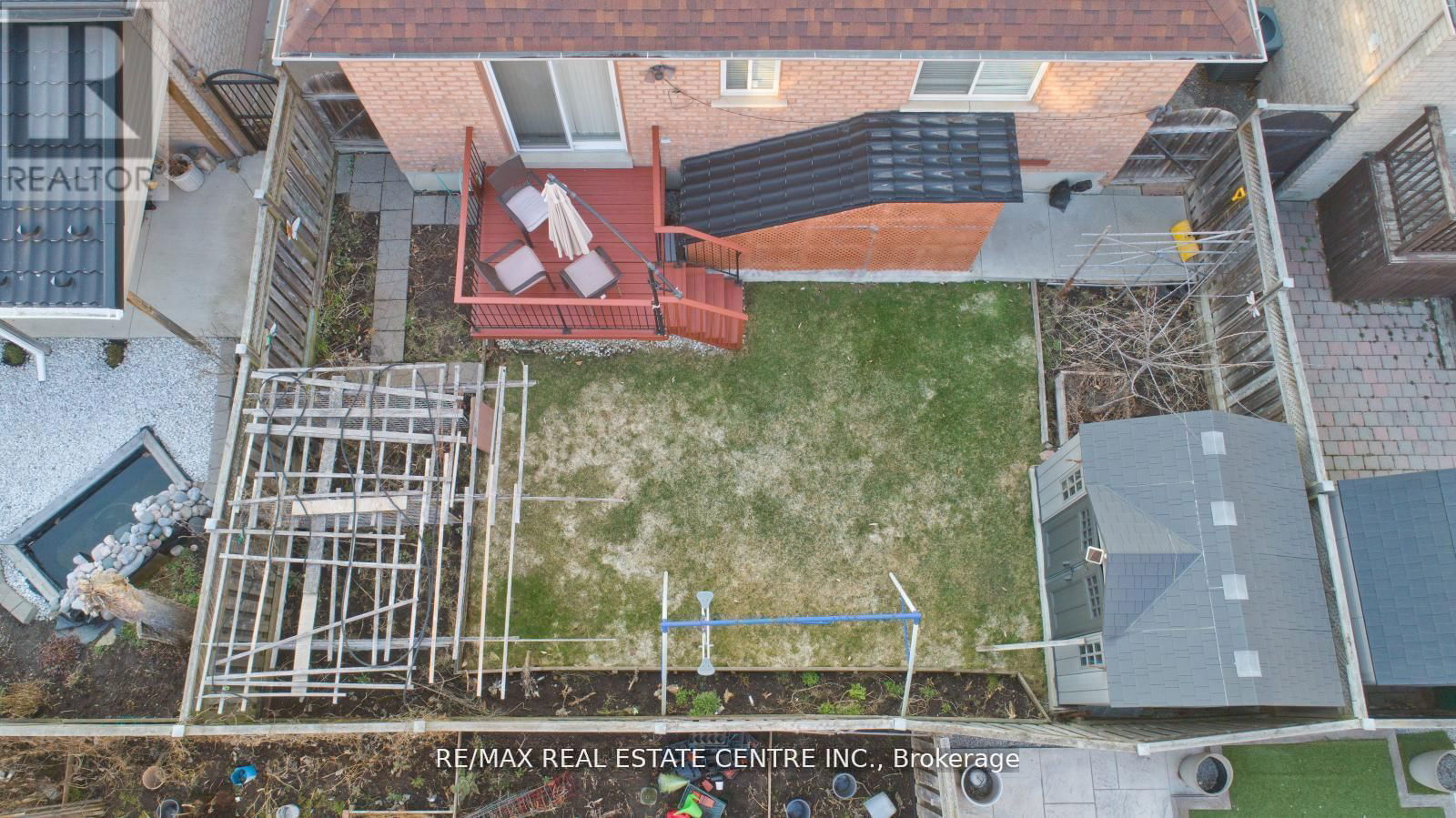 32 PAPPAIN CRESCENT Image 44