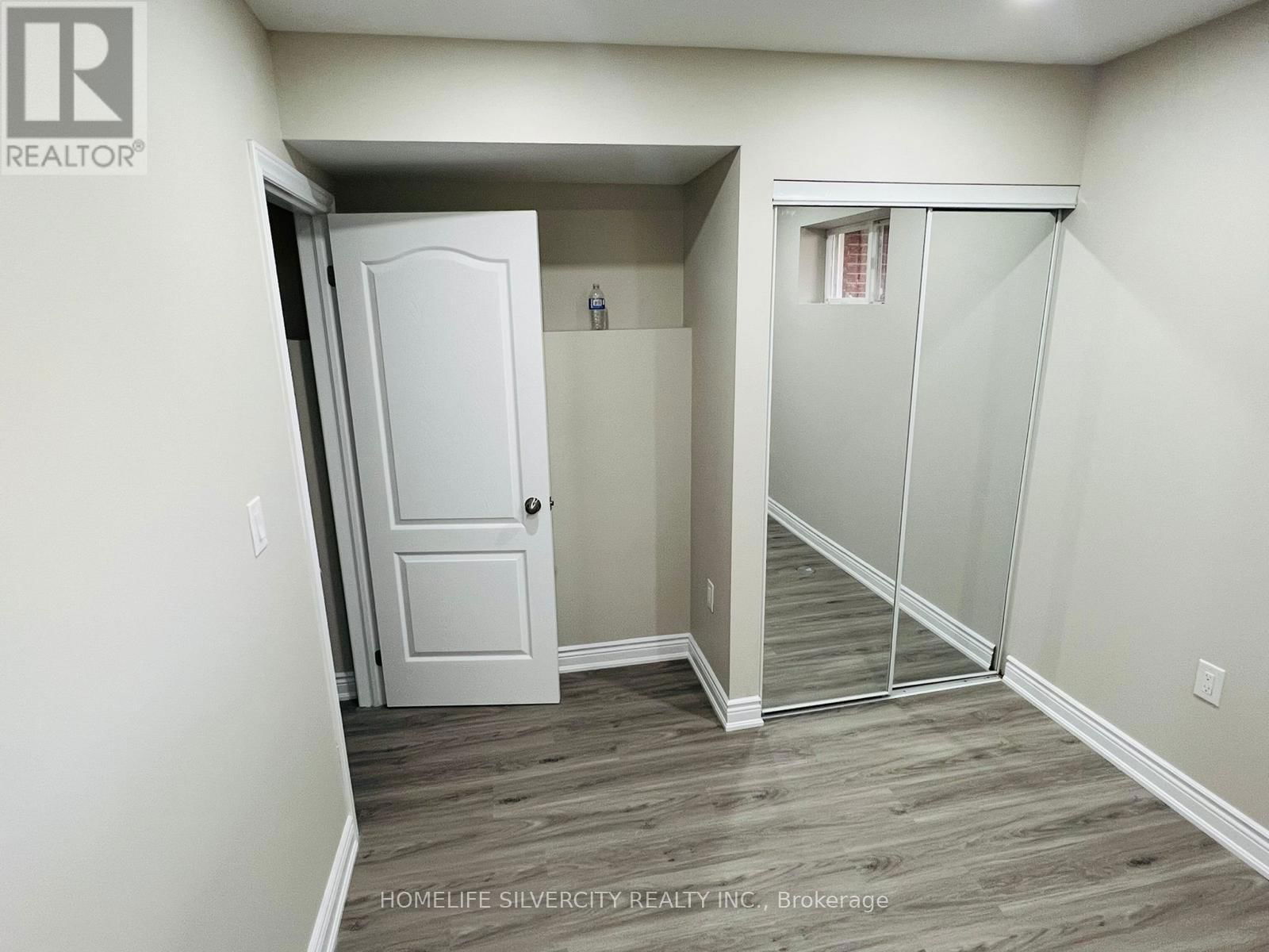 21 ASHFORD COURT Image 15