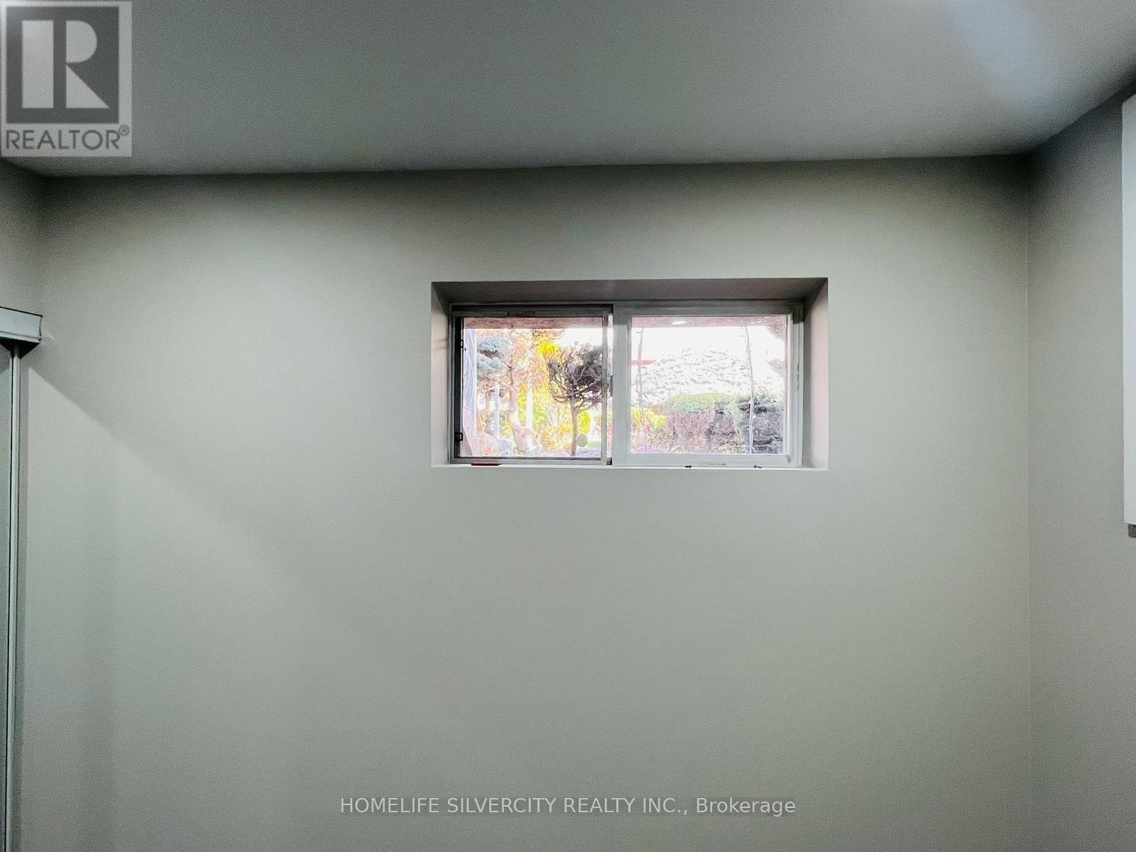 21 ASHFORD COURT Image 16