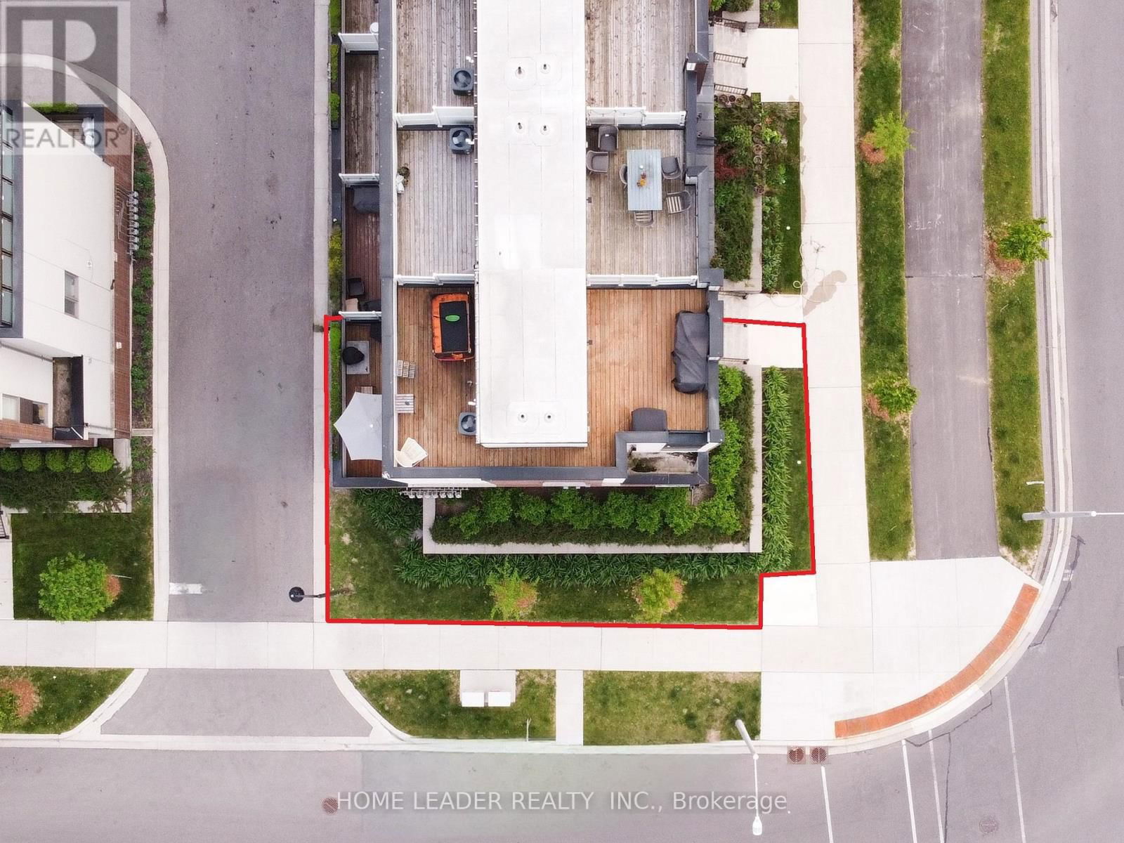 243 DOWNSVIEW PARK BOULEVARD Image 27