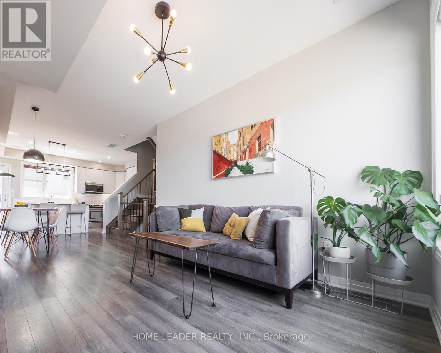 243 DOWNSVIEW PARK BOULEVARD Image 6