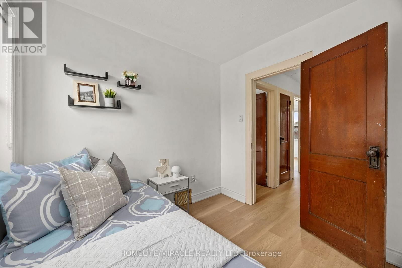 683 OLD WESTON ROAD Image 21